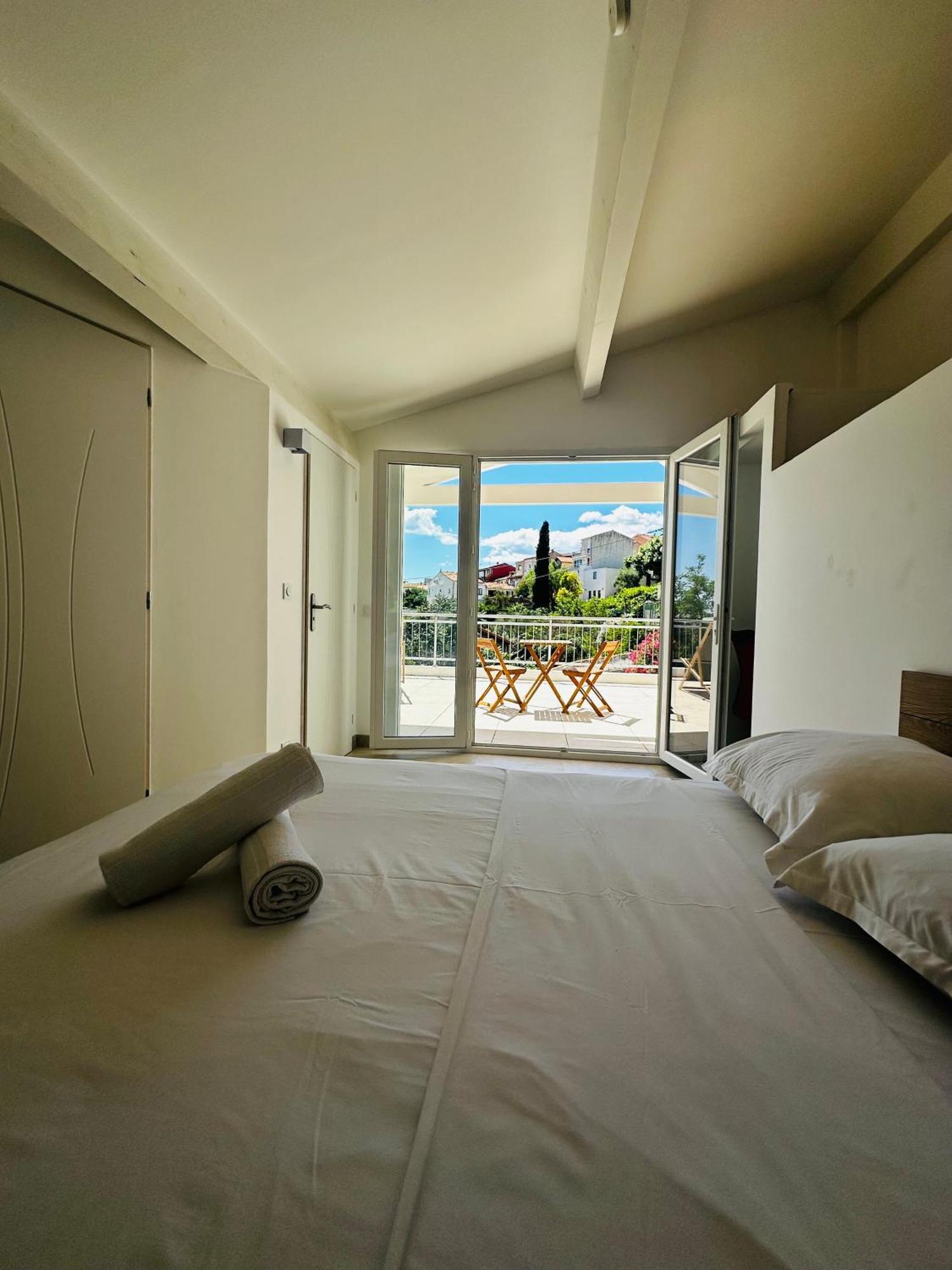 Les Luxueuses Terrasses Du Roucas Villa Marseille Eksteriør billede